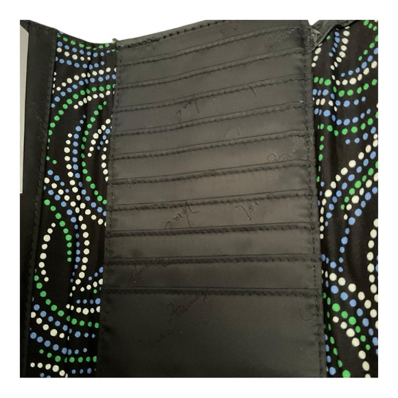 Vera Bradley Ultimate Wristlet in the black \